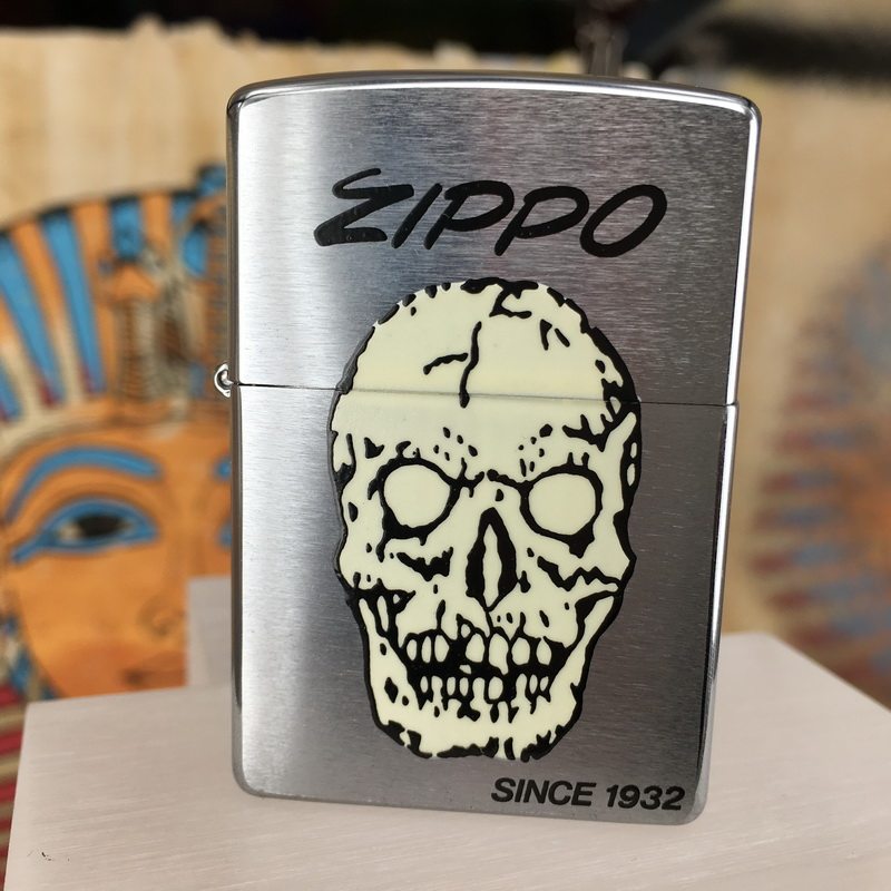 原装正版 1999年L全新拉丝彩印夜光骷髅头防风打火机 ZIPPO/芝宝