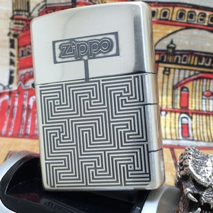 原装 ZIPPO 2002年K全新镀银双面精雕ZIPPO迷宫游戏打火机 正版