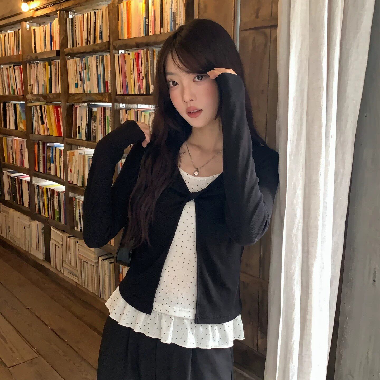 扭结假两件长袖T恤女秋季黑色修身显瘦波点花边内搭上衣潮