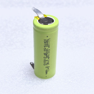 松下电芯18500锂电池3.7V手电筒18490充电电推剪锂电池平头带焊片