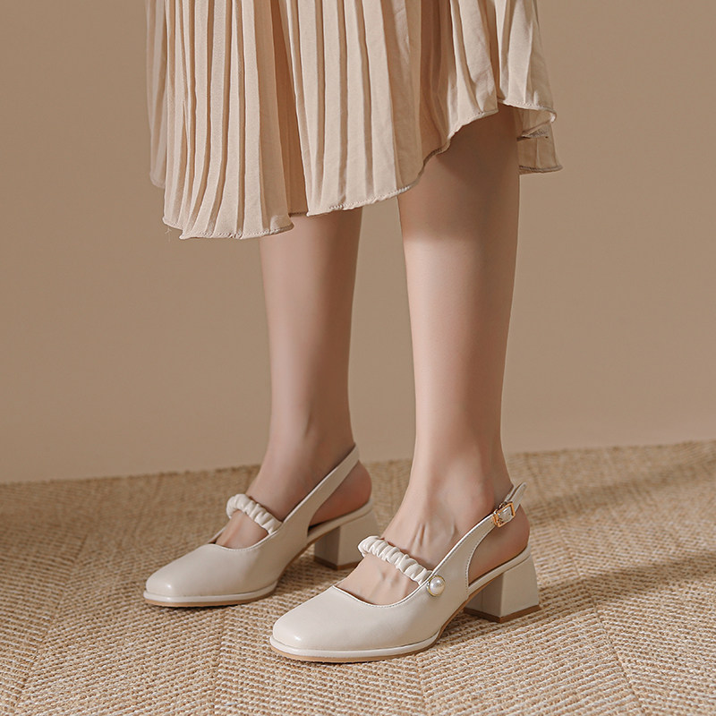 包头凉鞋女一字带后空玛丽珍鞋女粗跟加肥加宽大码女鞋