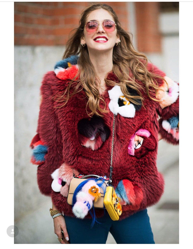 f家网红街拍走秀款狐狸毛分刀开条水貂花朵皮草短款外套大衣