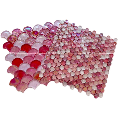 Вентиляционная мозаичная рыба с вентилятором