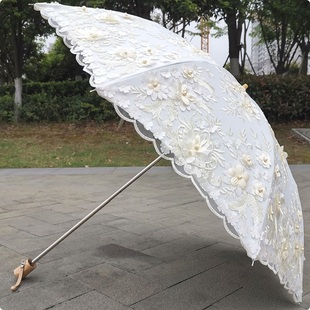 珍珠立体花刺绣蕾丝米白色二折黑胶防紫外线公主太阳伞晴雨伞洋伞