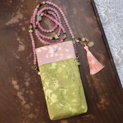 多巴胺粉绿新中式珠链手机包