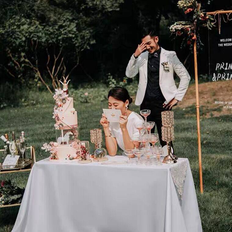 北欧轻奢华婚礼森系婚纱摄影道具影楼拍照主题摆件蛋糕桌椅烛台