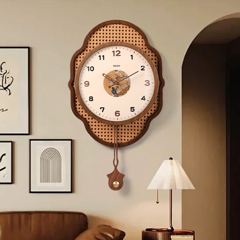 中古风钟表轻奢高级感时钟挂钟