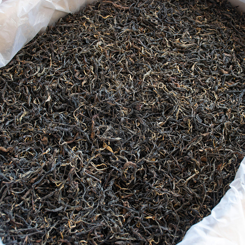 云南大叶种乔木茶叶晒红古树红茶滇红工夫茶散装200g耐泡蜜香醇正