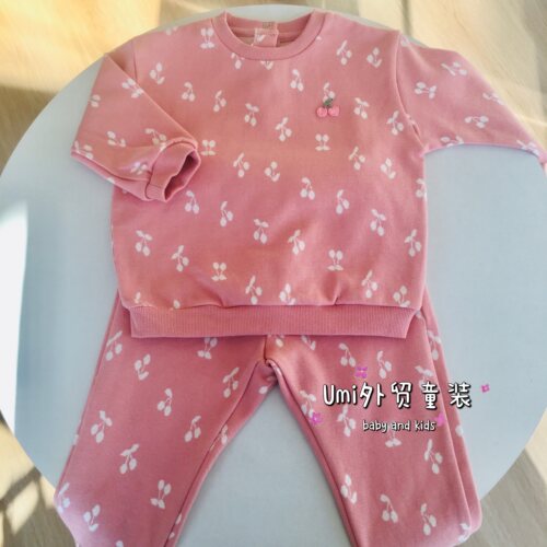 粉色套装小星星可爱樱桃韩范