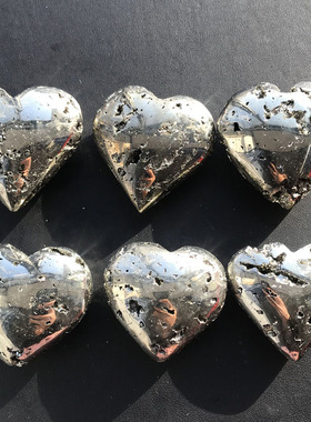 天然黄铜矿黄铁矿爱心心形秘鲁黄铁矿愚人金Pyrite小爱心摆件矿石