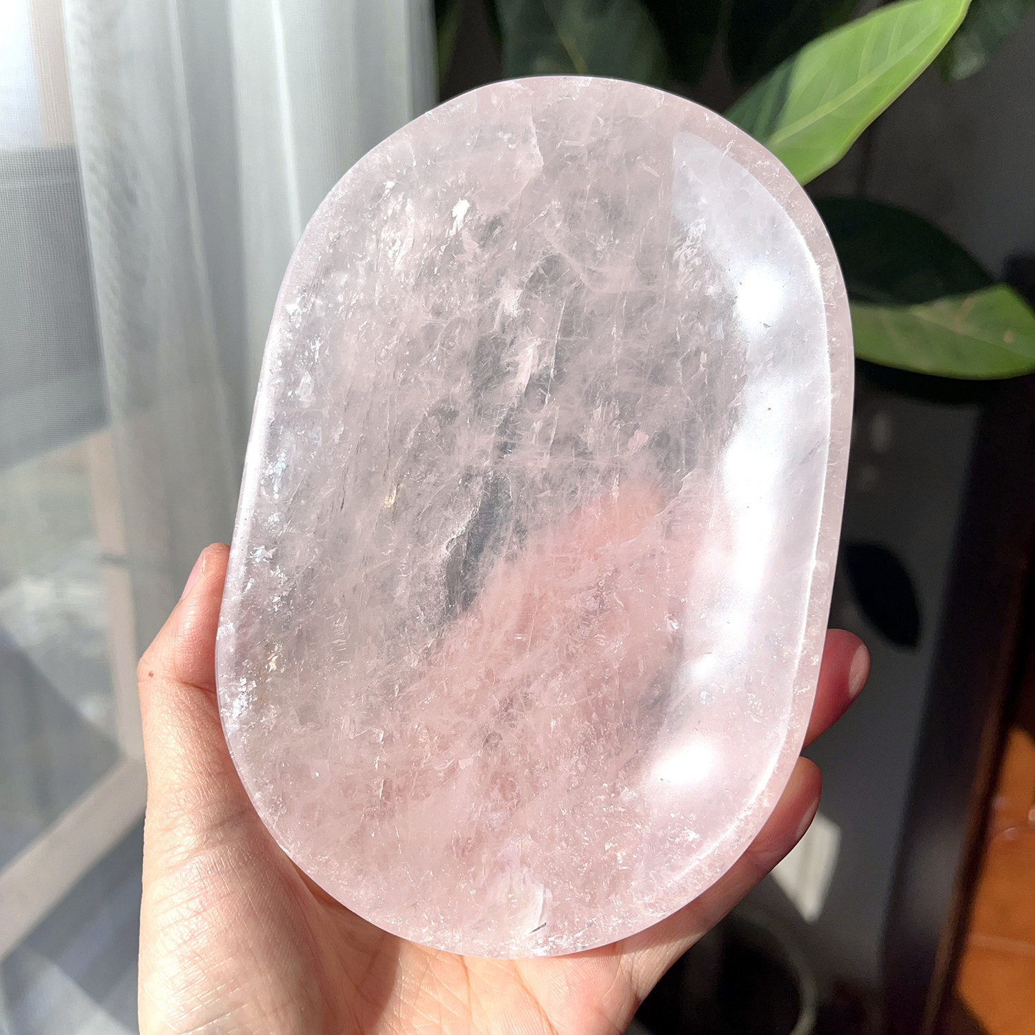 天然粉水晶盘子消磁摆件