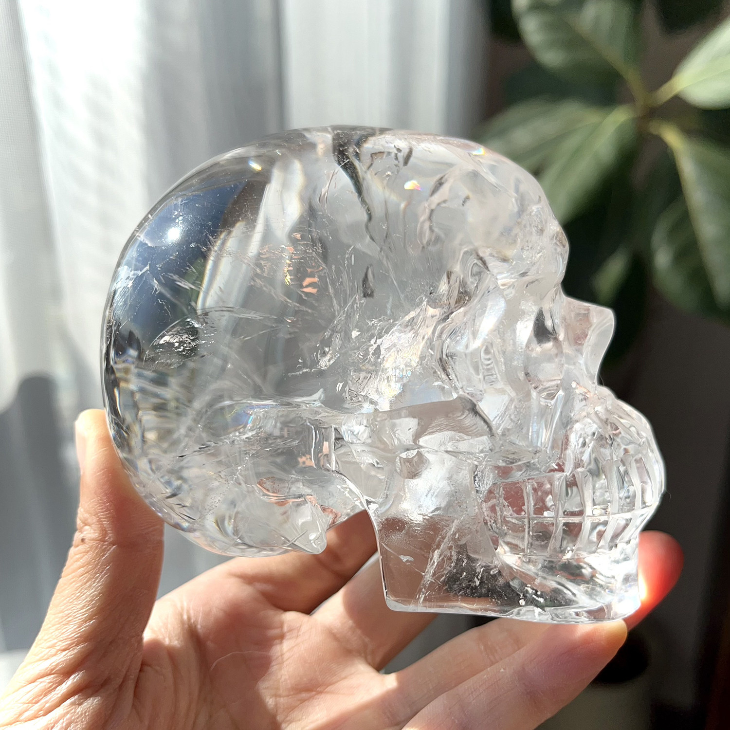 天然喜马白水晶头骨摆件