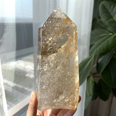 天然彩虹茶水晶柱摆件