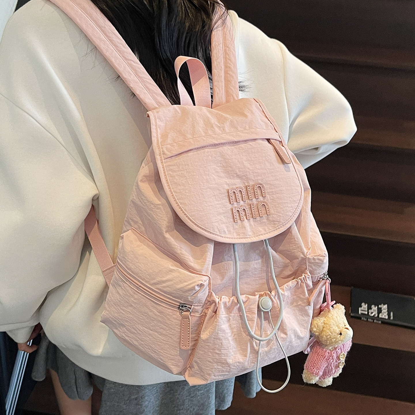 小众书包女轻便大学生上课通勤包