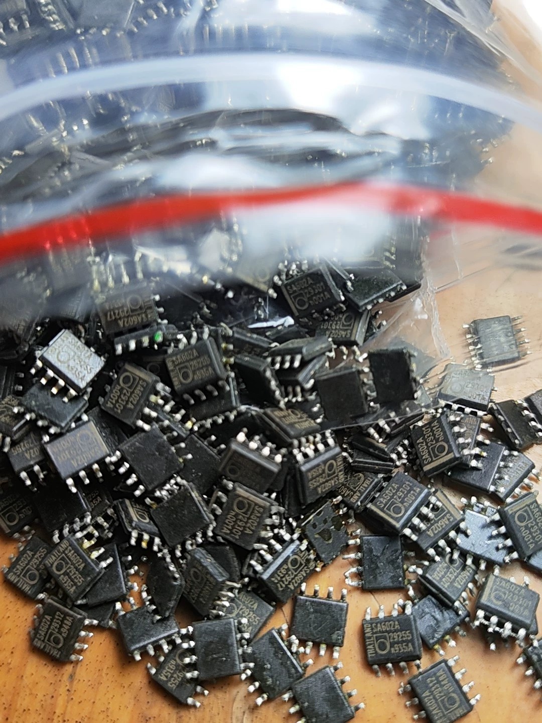 进口拆机平衡混频器sop8可直拍