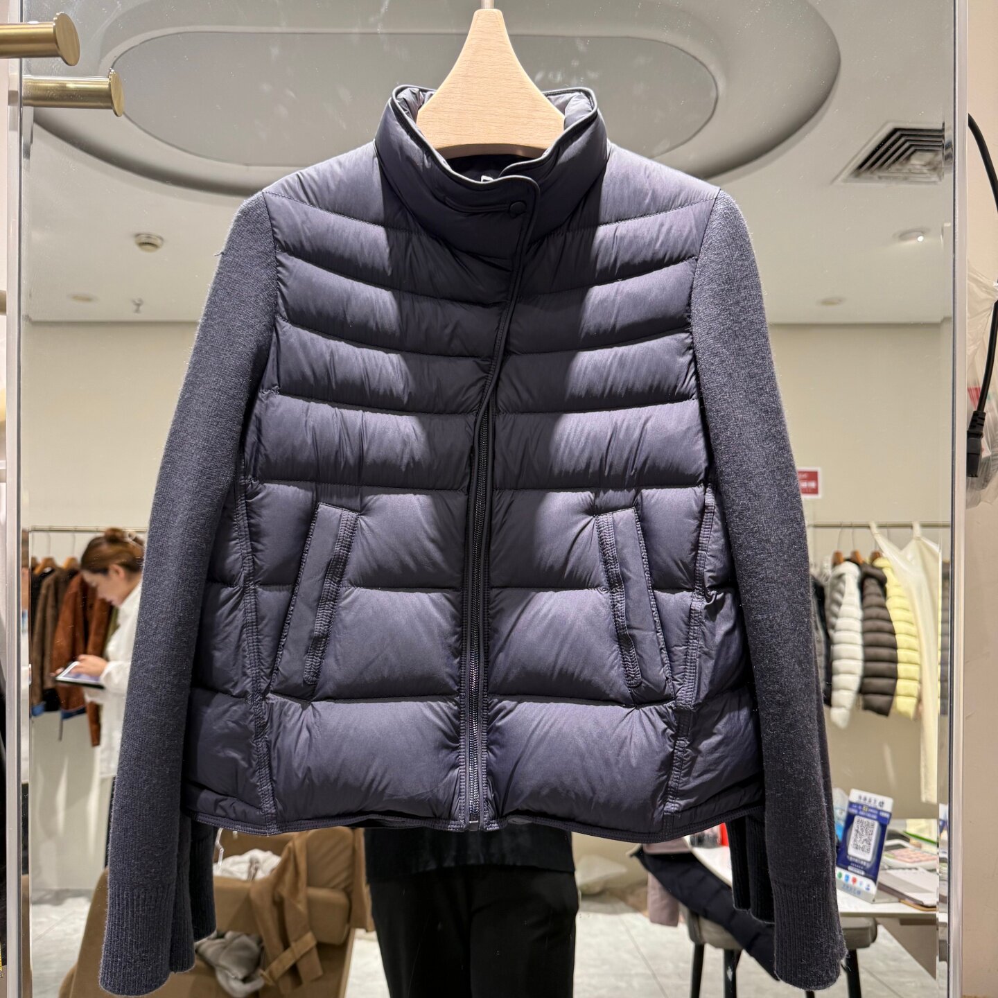 针织袖拼接轻薄羽绒服女短款立领排骨羽绒服保暖外套2026冬装新款