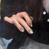 月光圆舞曲 Tuzaozao 手工定制穿戴美甲