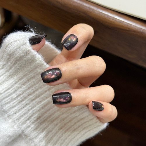 黑琉璃-Tuzaozao 手工定制穿戴美甲