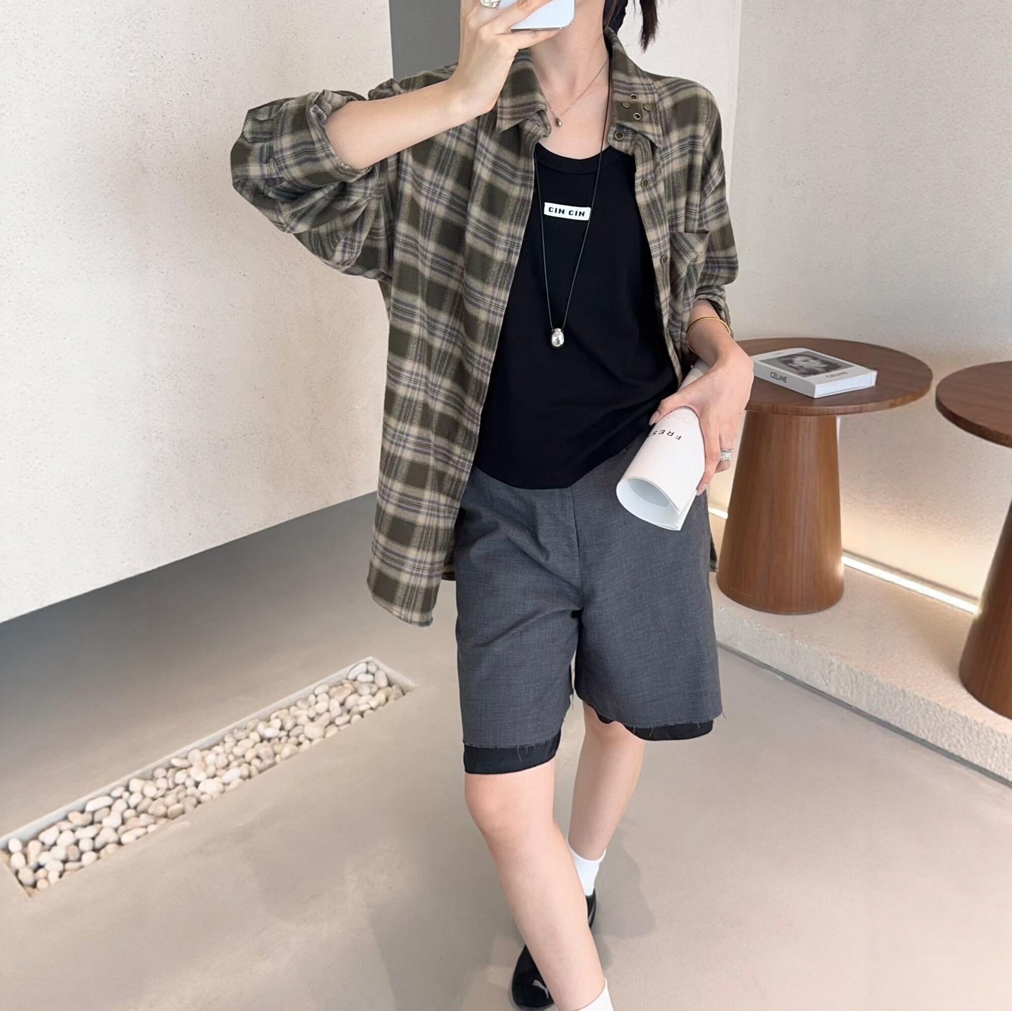 阔版长袖格子衬衫女2026早秋新款