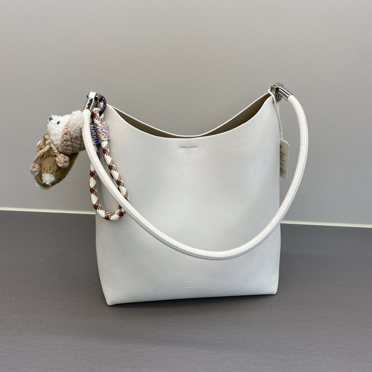 2026新款时尚植鞣软皮托特包休闲简约单肩子母包纯色休闲腋下女包