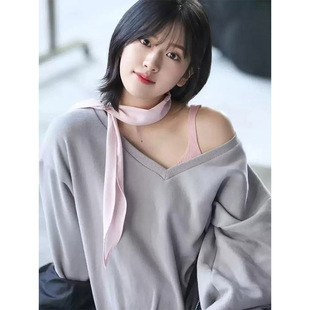 安宥真同款纯色V领可斜穿长袖秋季休闲寄出小个子卫衣女百搭上衣