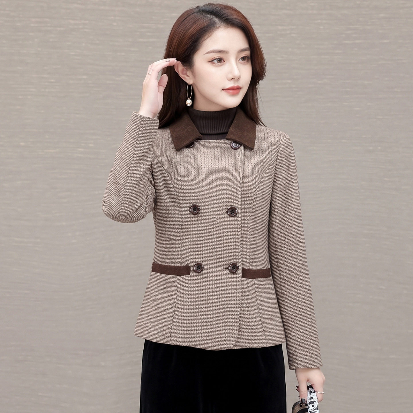 中年妈妈装2026秋季新款时尚翻领收腰显瘦拼色减龄短外套女装上衣