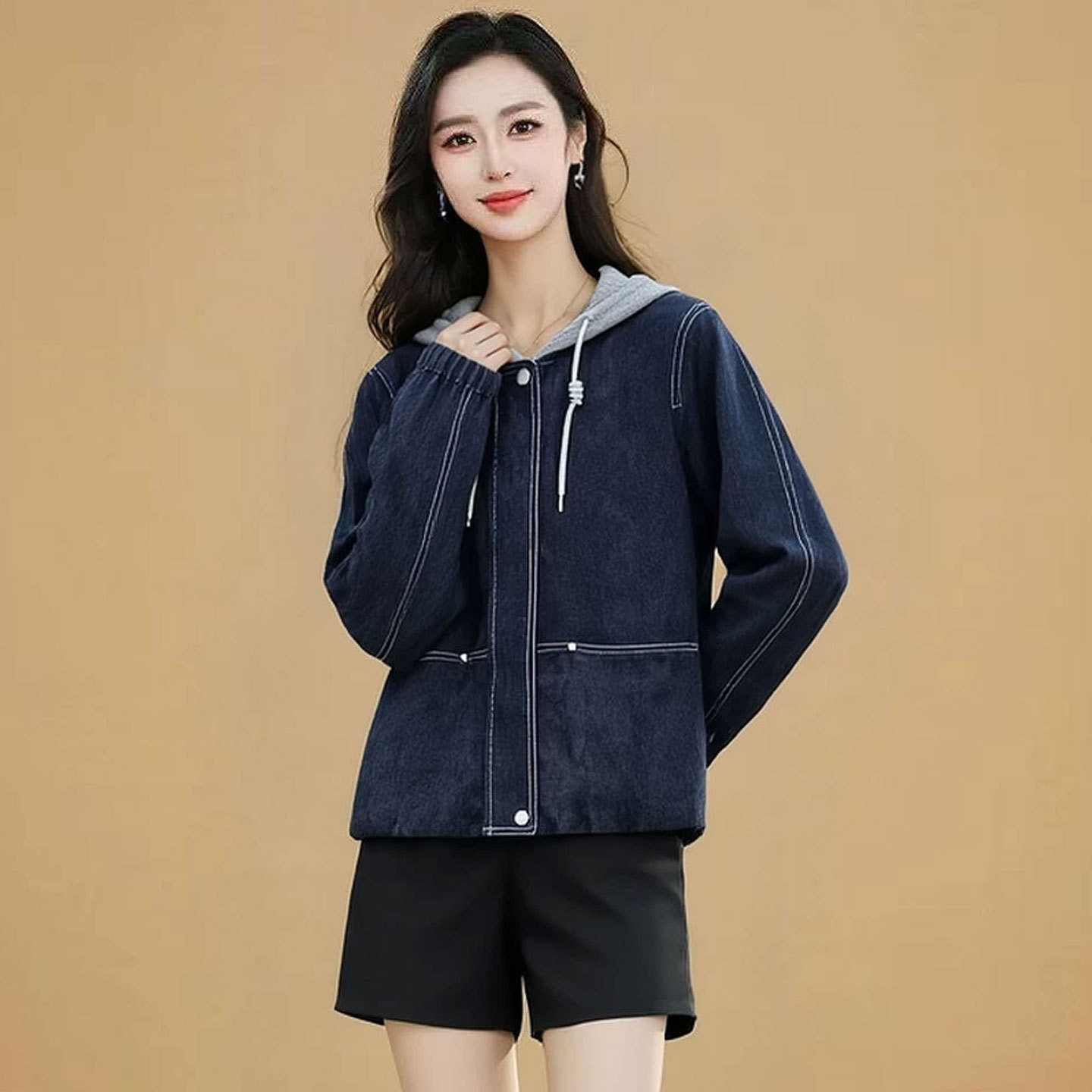 中青年妈妈装外套时尚女短款连帽夹克条绒开衫上衣外套连帽小个子