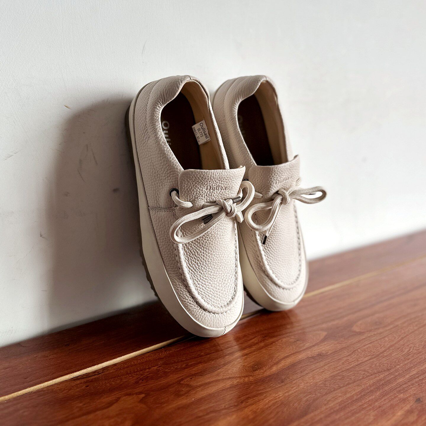 2026春夏新品简约文艺范真皮女鞋头层牛皮个性绑带休闲小皮鞋单鞋