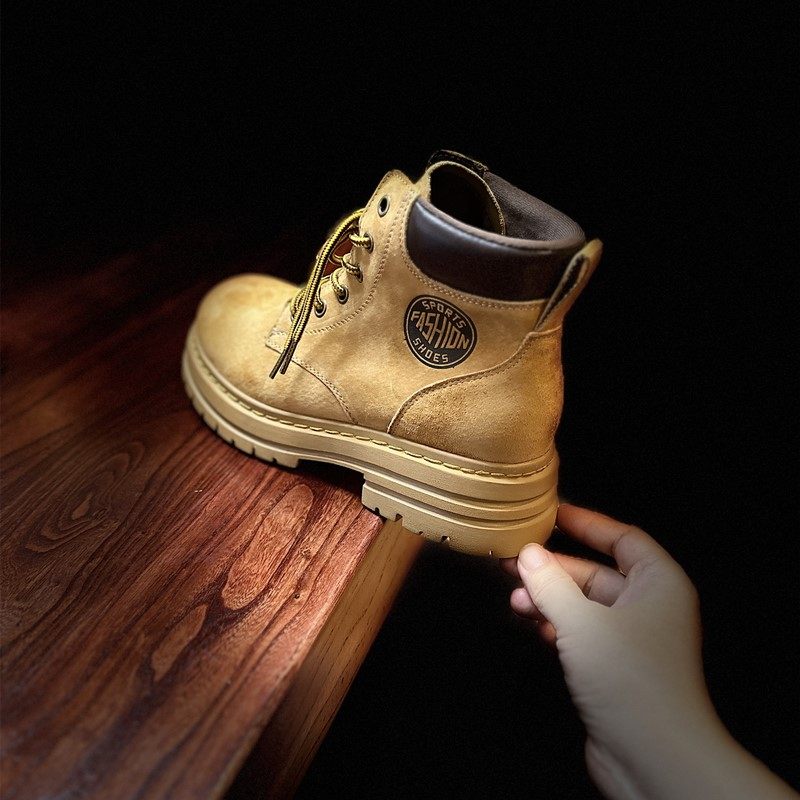 【烁掌柜】时尚潮酷真皮女靴中跟帅气系带休闲马丁靴质感大黄靴