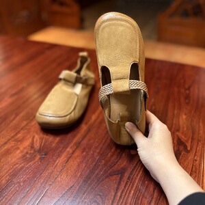 烁掌柜2024春新品复古文艺范手工真皮女鞋头层牛皮低跟舒适勃肯鞋
