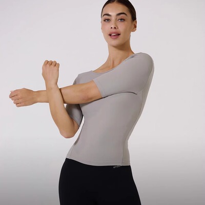 andar二合一带胸垫 露背短袖 修身女T恤跑步瑜伽健身上衣弹力显瘦