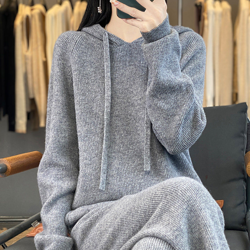 秋冬羊毛衫套装女连帽套头宽松加厚毛衣针织直通阔腿裤时尚两件套