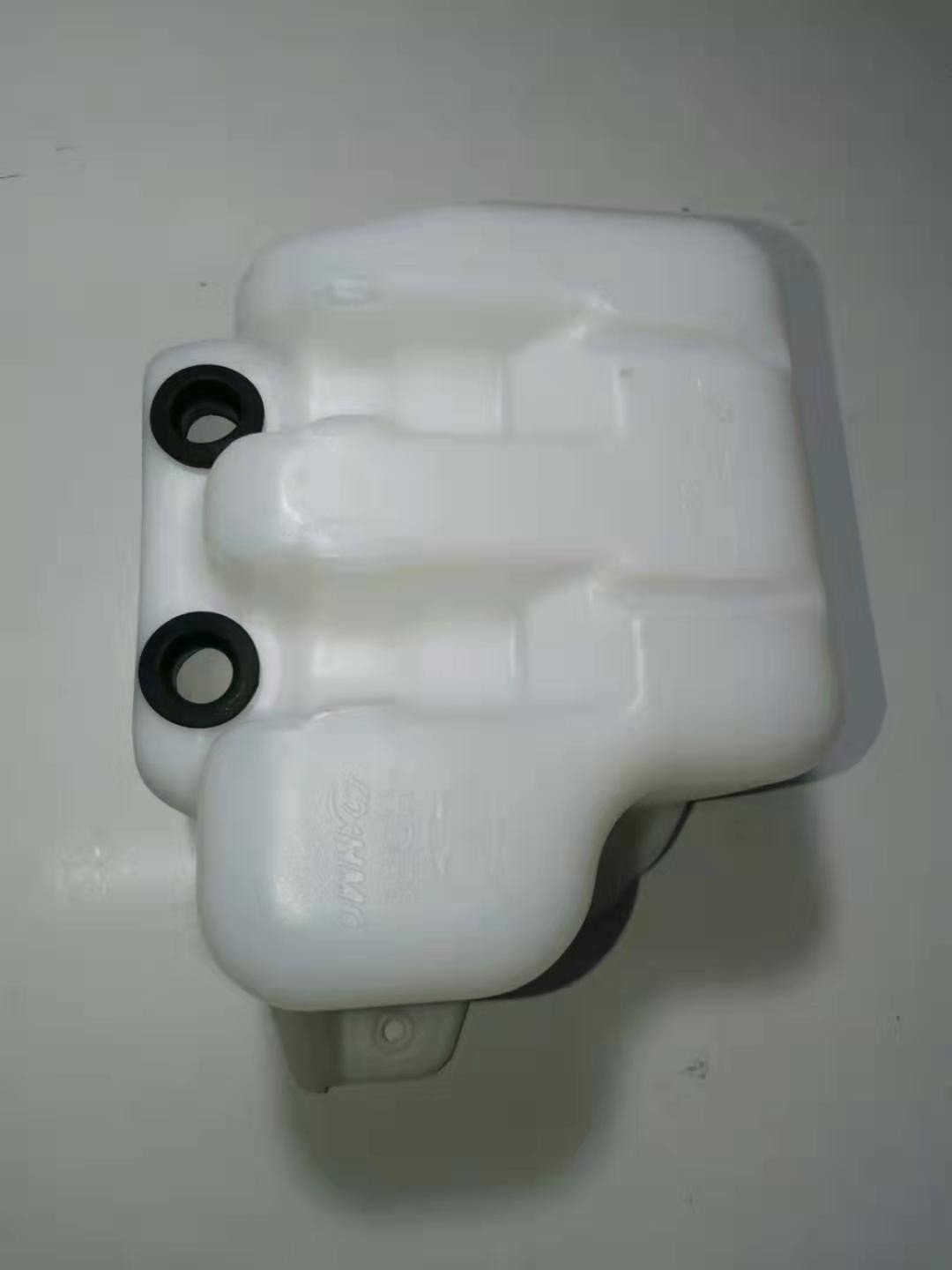 北汽E150E130喷水雨刷水壶绅宝D20喷水壶