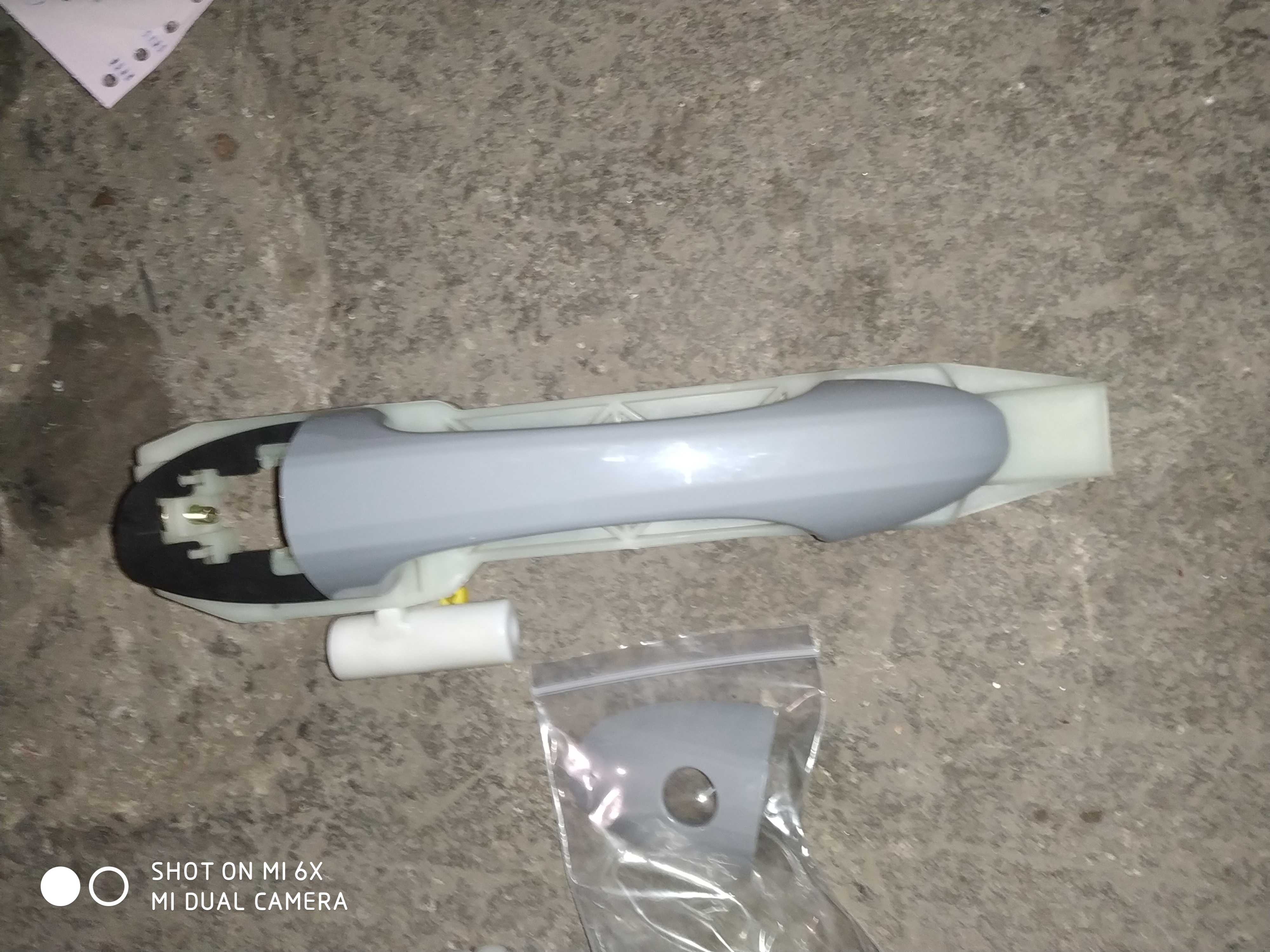 北汽北京汽车E系列E130 E150车门外拉手原装带漆配件包邮