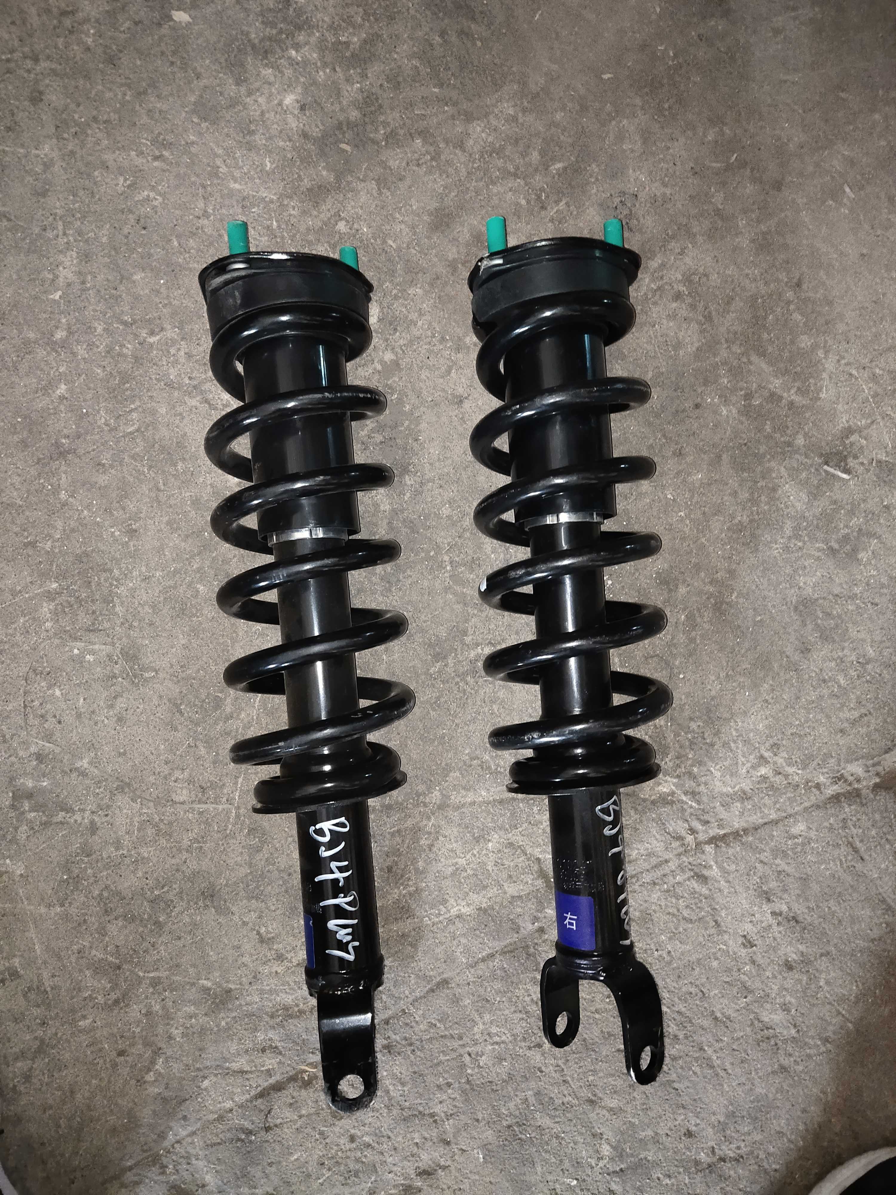 北汽北京BJ40 BJ40L前减震器后减震器BJ40plus前后减震器避震器原