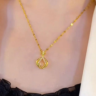 钛钢项链2026新款 锁骨链小众设计金色心形吊坠女百搭 网红气质时尚