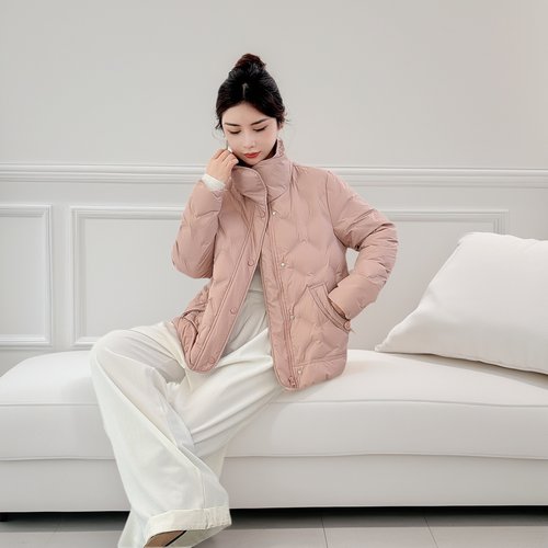 80羽绒服厚粉色婚礼不对称压花短