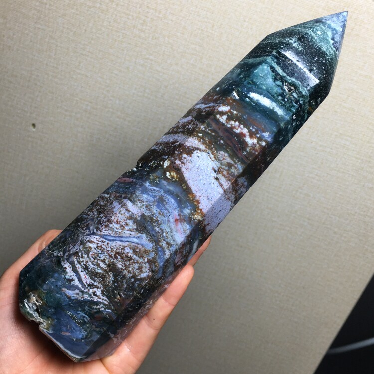 天然海洋碧玉柱子朱露碧玉原石打磨单尖六棱柱子家居桌面造景摆件