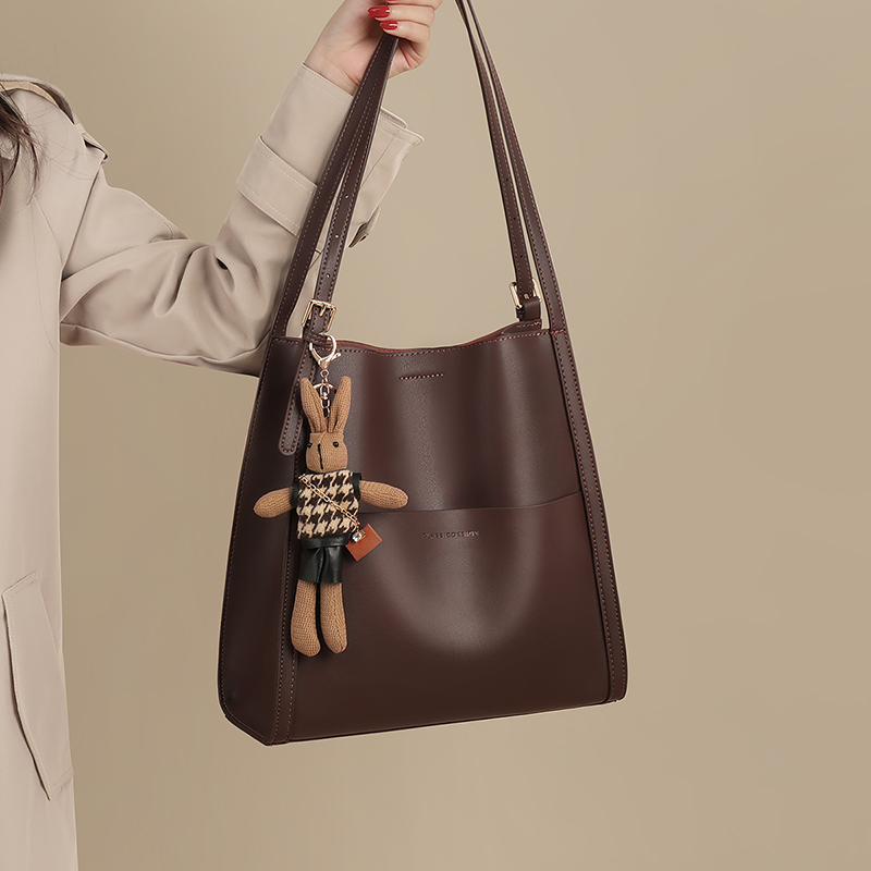 Viney水桶包包女士2025新款秋冬托特包真皮大容量通勤单肩通勤包