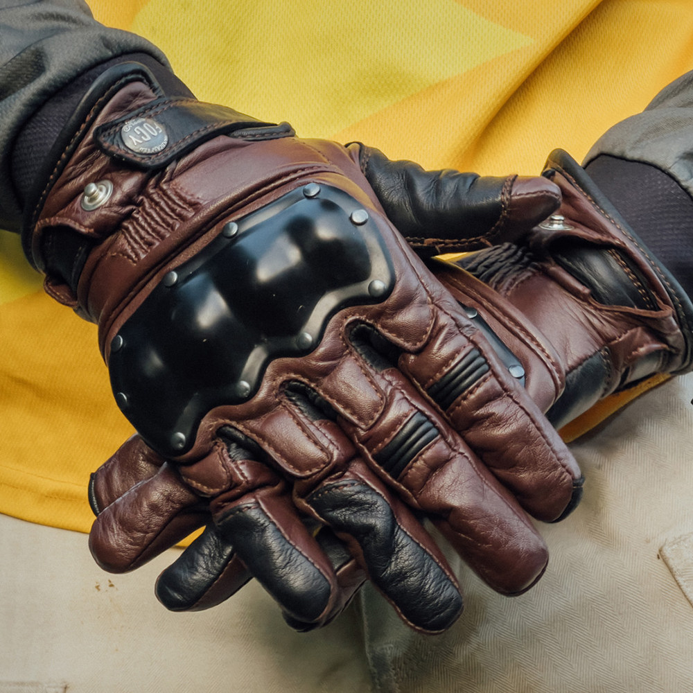 复古铁甲防护硬壳机车触屏铁壳真皮男女透气春夏防摔摩托车手套
