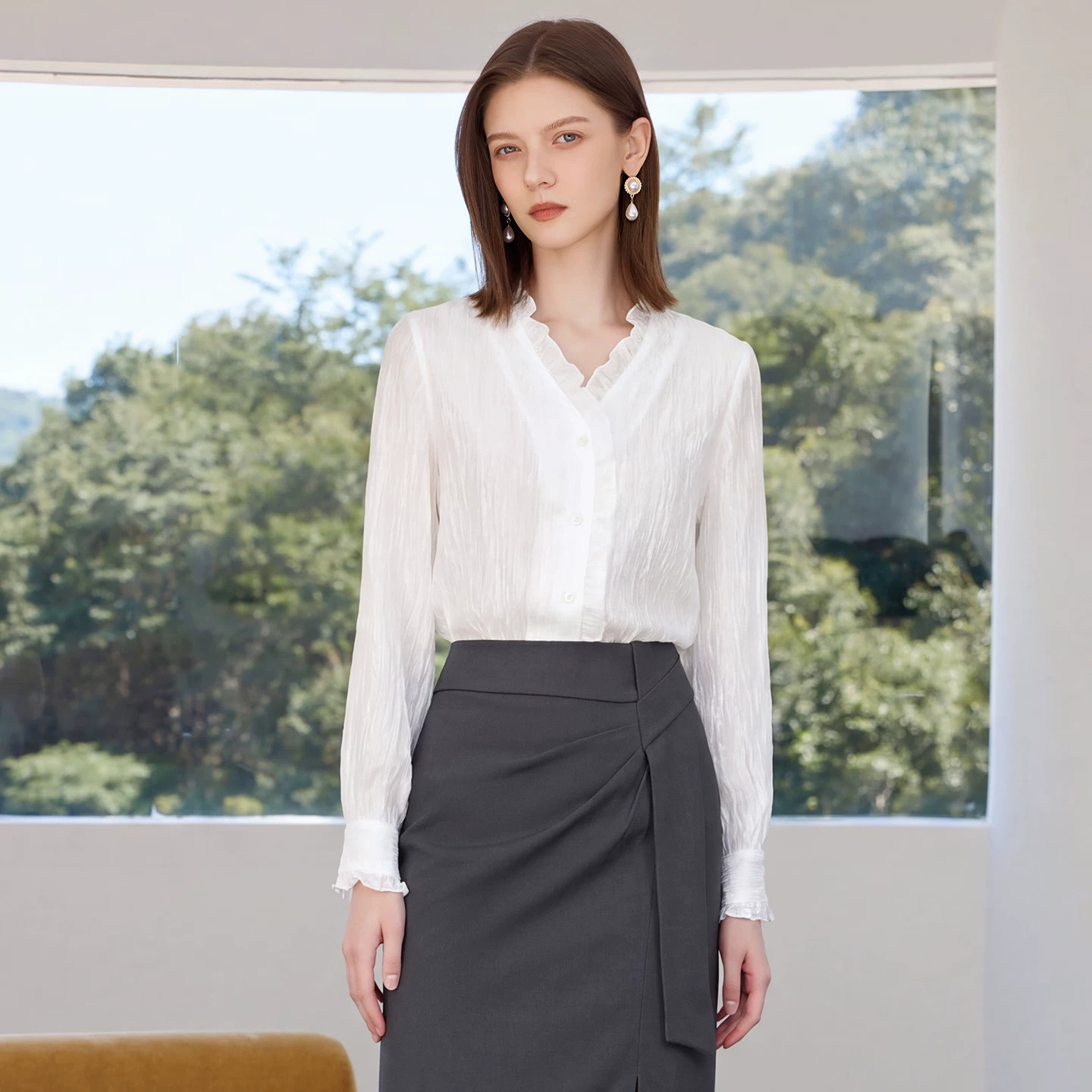 艾尚臣长袖白衬衫套裙女夏白领会议美容院前台接待案场客服职业装