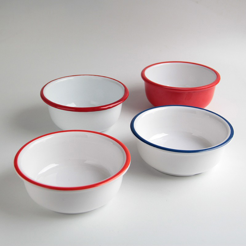 成都市井火锅串串餐具麻辣烫