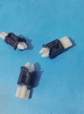 揽境迈腾B8奥迪Q5Q5LQ3Q8ID4后备箱电机卡扣