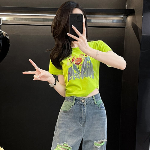 露脐印花紧身短款T恤女短袖夏季