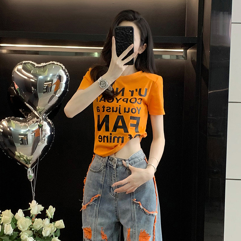 甜辣妹字母印花正肩短款t恤女短袖夏季新款修身显瘦半袖衫上衣潮