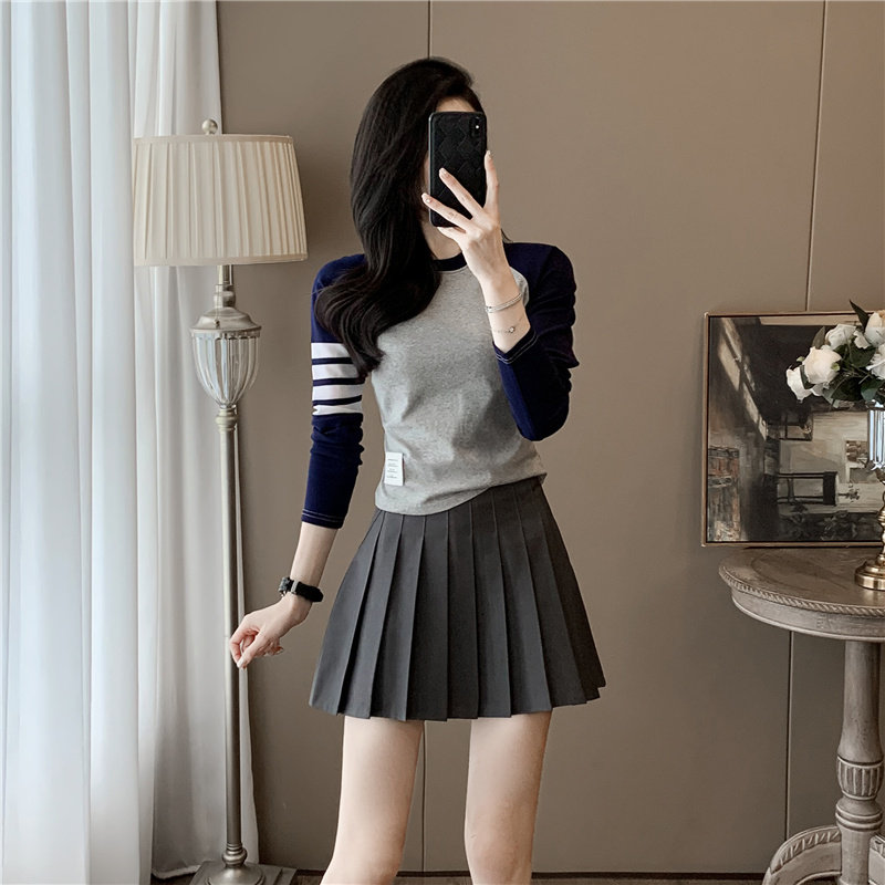 撞色紧身短款长袖t恤女秋季新款设计感修身显瘦辣妹打底衫上衣潮