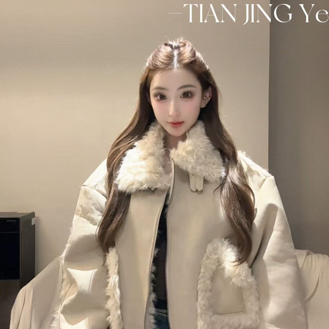 JINGYE/25~冬季新款毛毛拼接立领宽松短外套