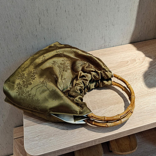 浮绿手提新中式茶绿竹节
