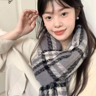 韩系灰色百搭格纹围巾男女通用