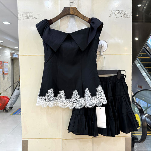 33-81072减龄洋气两件套裙